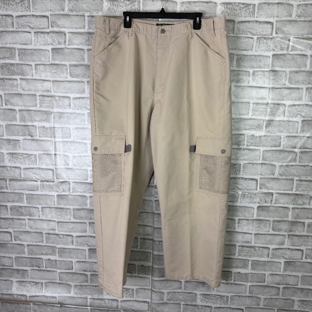 Levis Silvertab Straight Leg Cargo Pants Neutral Tan Men 40 x 30 Polyester Blend